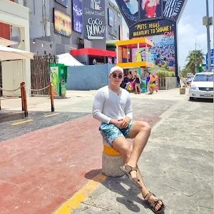 Luis May